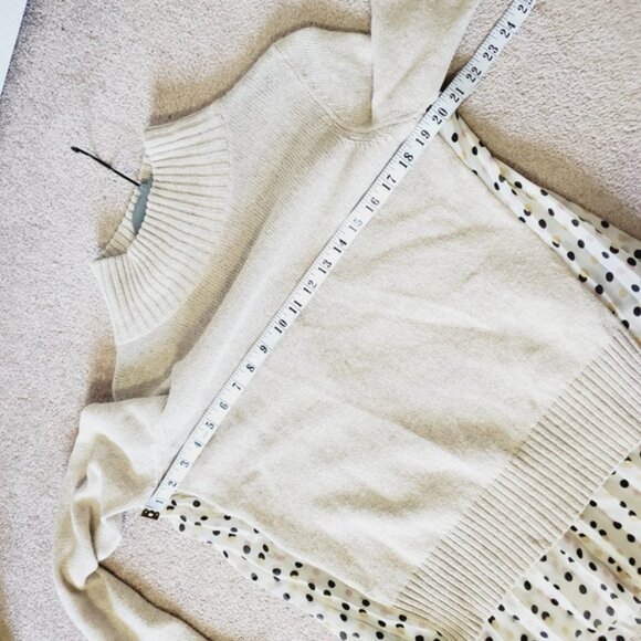 Anthropologie Cream Sweater with Patterned Back - Picture 5 of 7